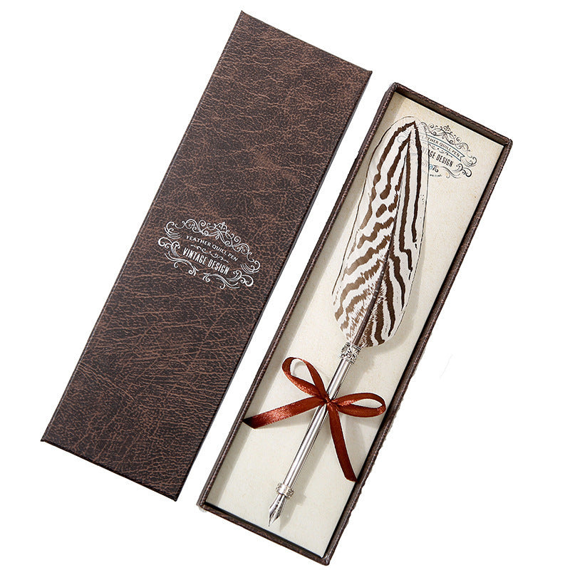 EUROPEAN RETRO FEATHER PEN GIFT BOX