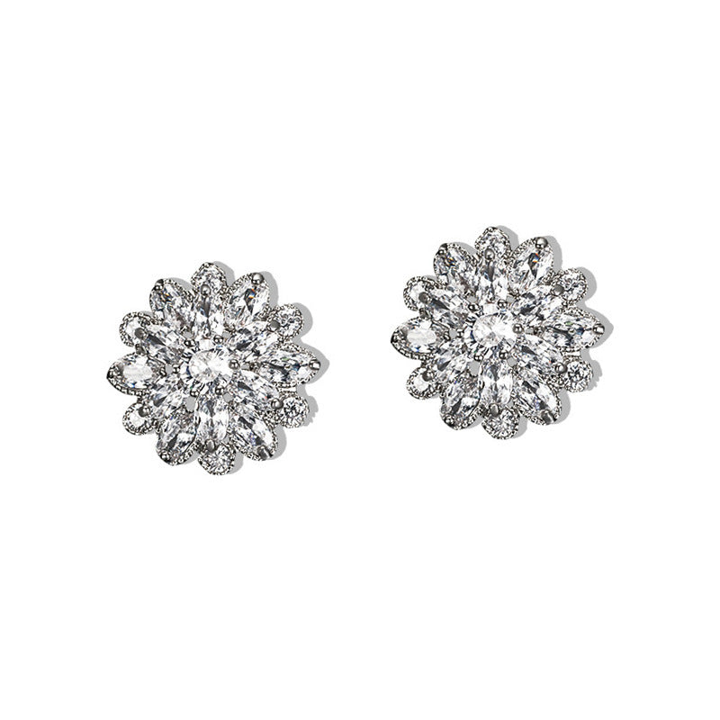 SUN FLOWER DIAMOND STUD EARRINGS