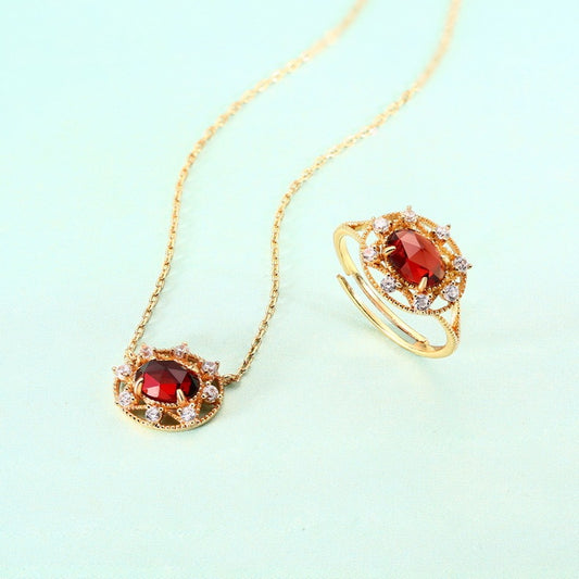 LADIES 9K GOLD NECKLACE ALL MATCH MOZAMBIQUE GARNET PENDANT