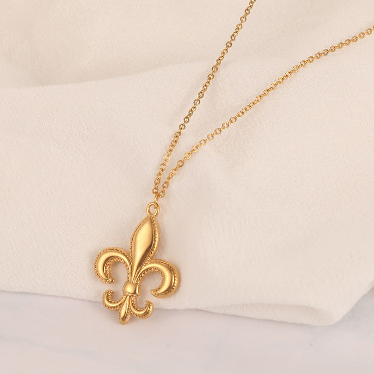 ELEGANT 18K GOLD PLATED ROSE PENDANT