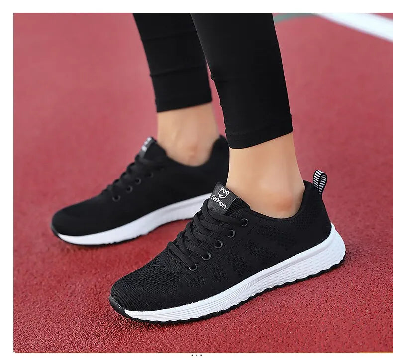 Lightweight Women's Running Sneakers