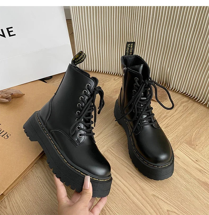 Women's Minimalist Lace-Up Combat Boots