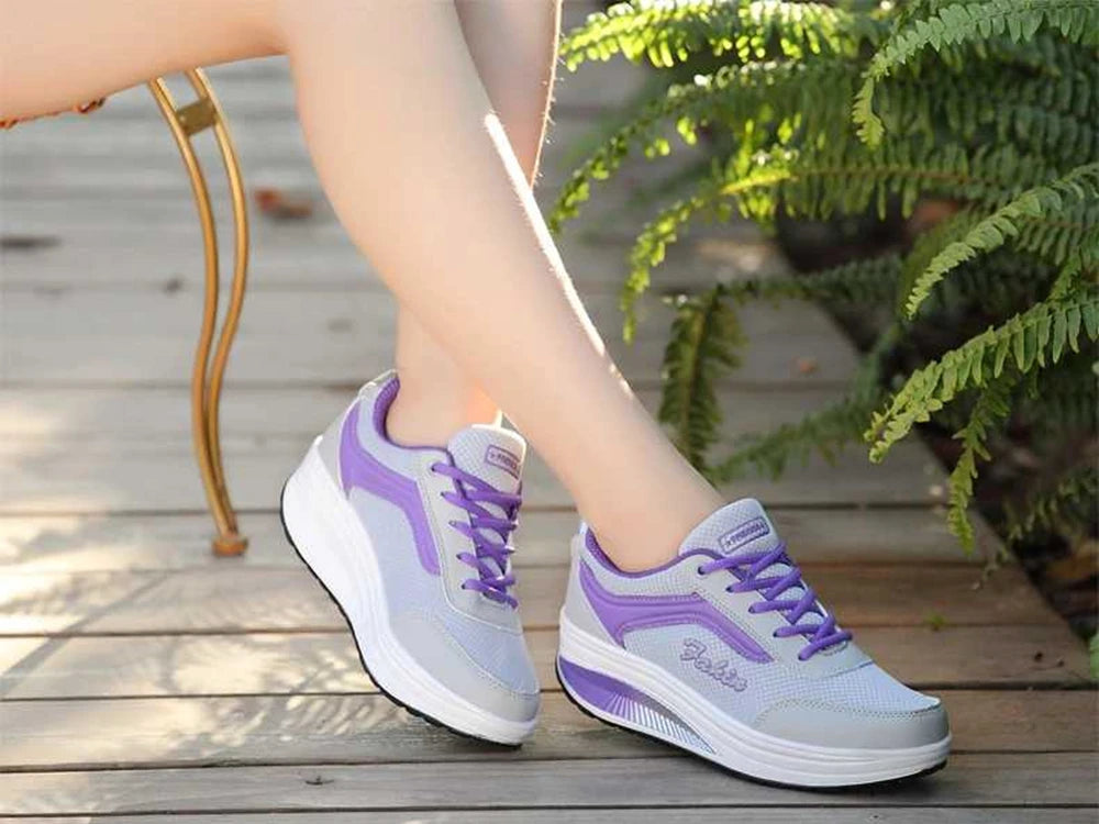 Women’s Fashion Vulcanized Sneakers